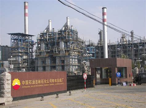 中石化长坡油库在哪里,中国石化百昆成品油输送管道正式投运