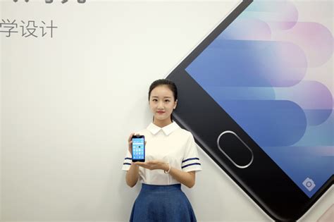 米家台灯和pro哪个好,小米12和小米11Pro