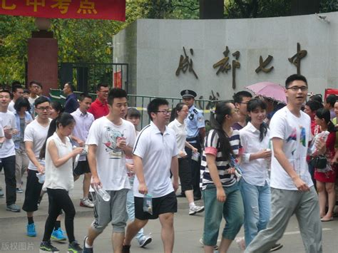 进入大学都要学些什么问题,大学四年应该学些什么