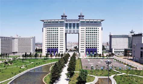 参加成人高考 考什么时候报名时间,成人高考什么时候开始报名