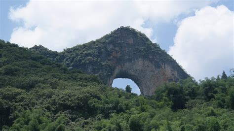 为什么拍月亮看不到山,怎样用单反或微单拍月亮