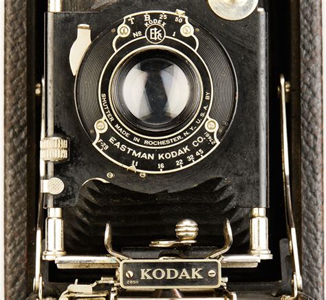 kodak相机老款,底部过片的Kodak