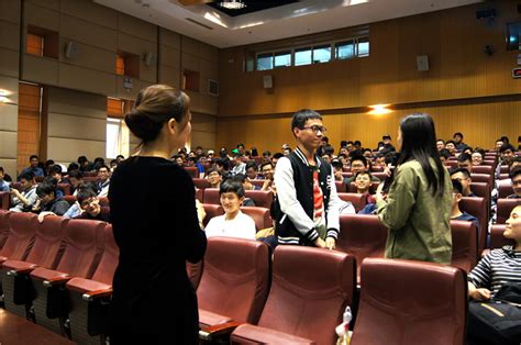 语言专业的毕业论文写什么,学语言的毕业论文写什么