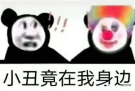 为什么手机讲不了话,夫妻回家各玩各的手机