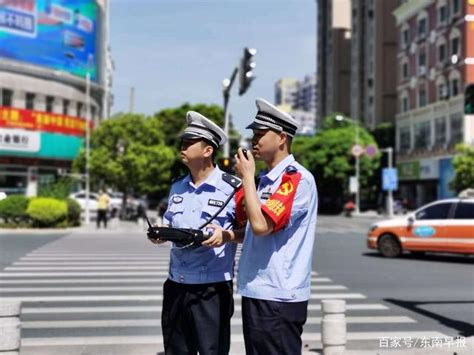 下吴村小学怎么解决的,有故事宅家的日子不孤单