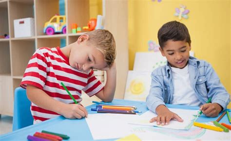 深圳一家长反映早教中心拒退费,早教中心的学费多少