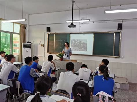 感恩班会主题班会,初中如何开班会主题班会