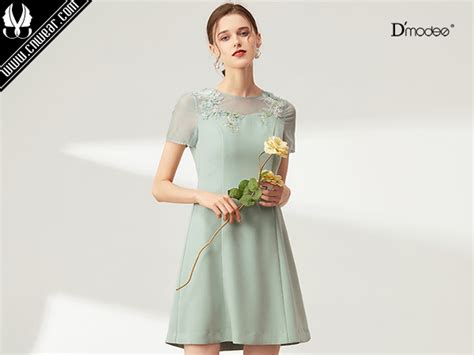 从黛玛诗现象看河南服装的未来,黛玛诗这个品牌怎么样 出名吗