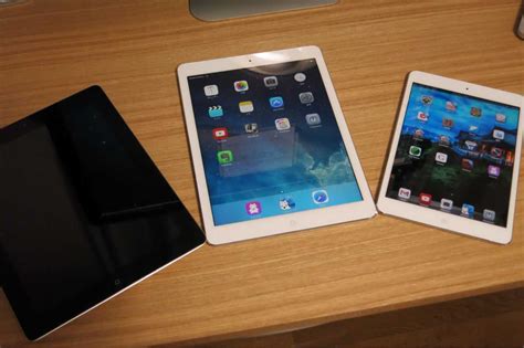 ipadmini2和ipad air哪个性价比高,mini哪个好