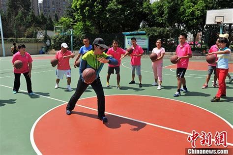 当个小学体育老师怎么样,当小学体育老师怎么样