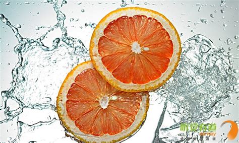 助听器对耳朵有伤害吗,给老人买助听器