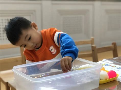 如何激发孩子的探索兴趣,从孩子的行为中寻找孩子的兴趣