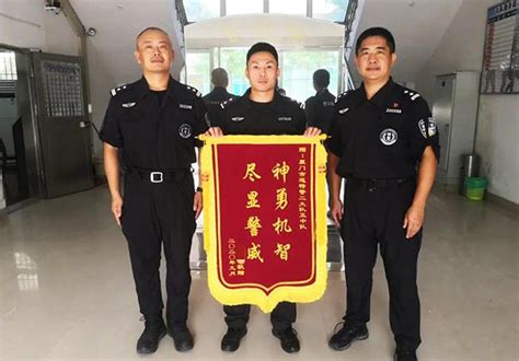 如何当好特警队员,特警党课这么上