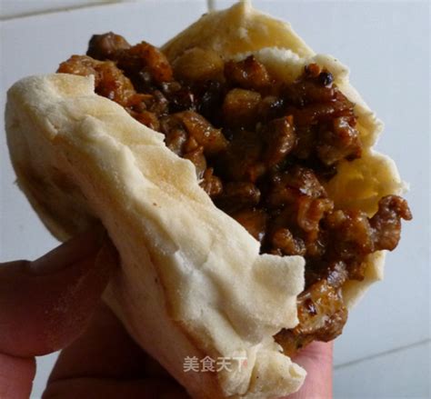 麻辣串夹馍怎么做,新郑麻辣串夹馍