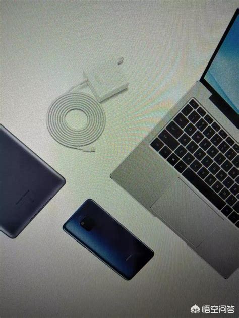 笔记本电脑哪个好一点,电脑和笔记本电脑哪个好