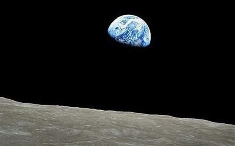 月球上看地球真实图片,人从月球上看地球为何会感到恐惧