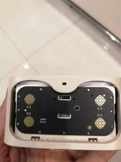 从哪里买小米旧手机,在哪里能换到原厂电池