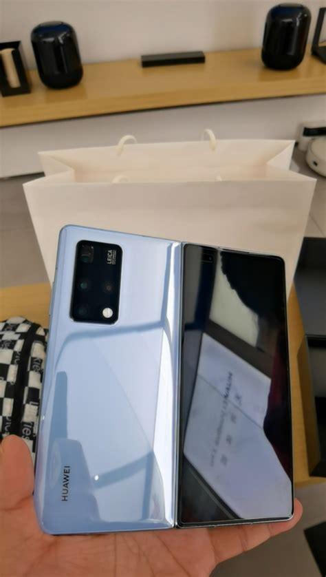 华为最新款小屏手机 新款iPhone