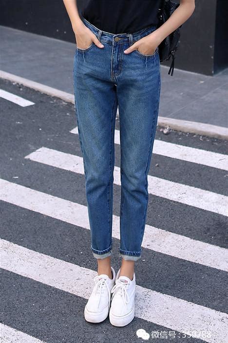 橘色T恤配灰色工装裤,宽松t恤配什么裤子男