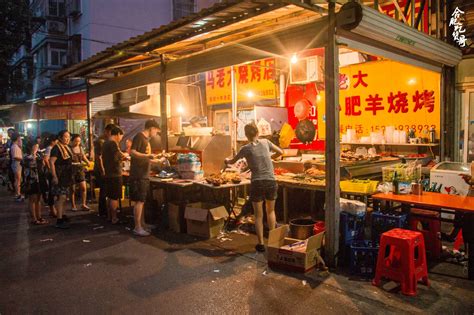 天冷了冬天做烧烤也赚钱,冬天户外有吃烧烤生意怎么样