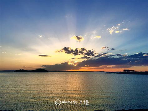 乌海湖在什么地方,沙漠中的一片海乌海湖